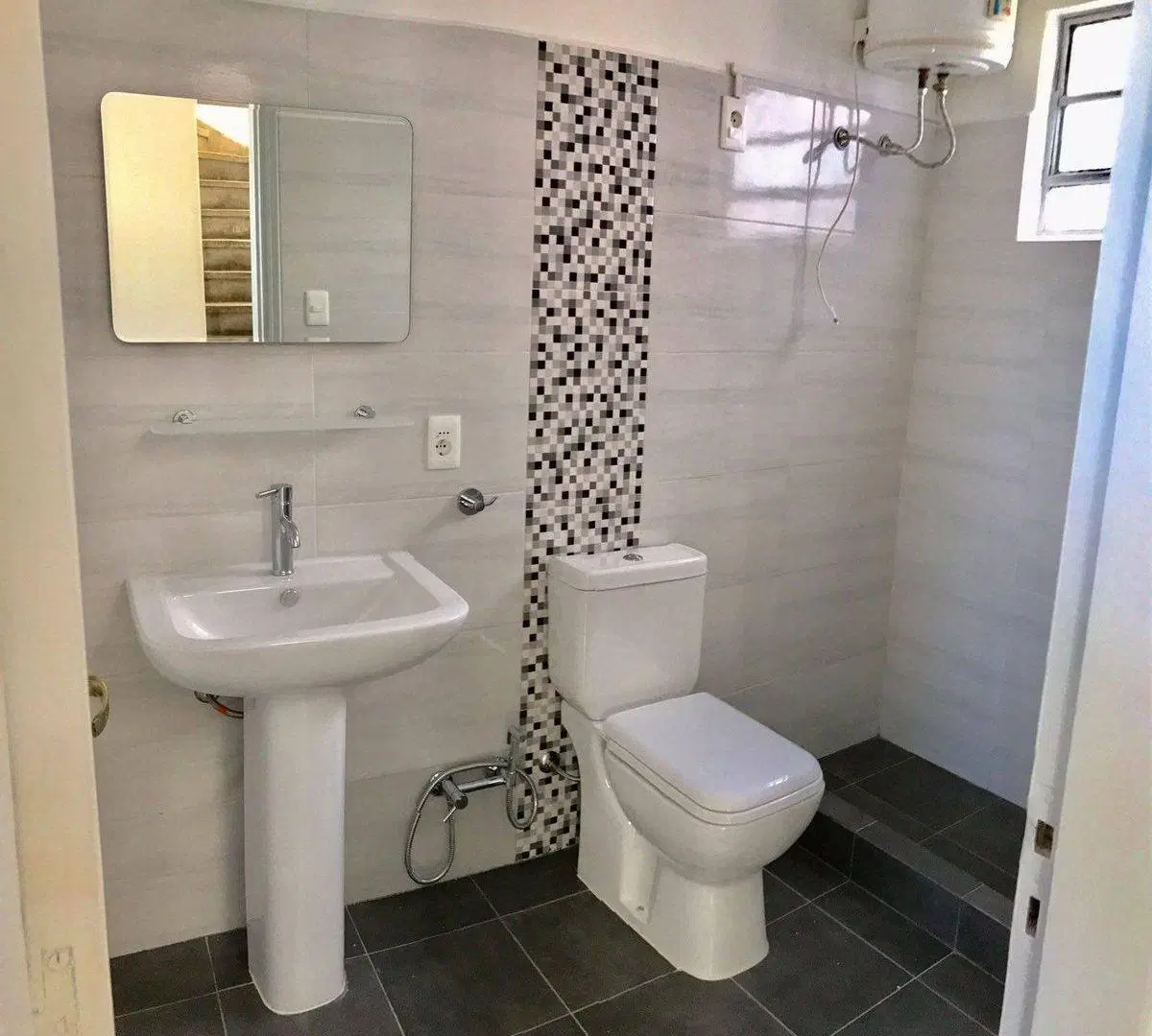 Alquiler apartamento 2 dormitorios en Jacinto Vera 5