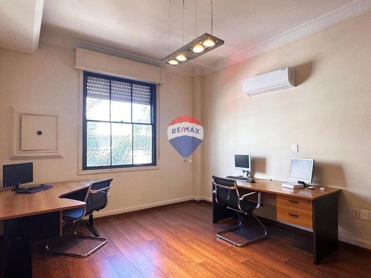 ALQUILER OFICINAS INDIVIDUALES CIUDAD VIEJA 2