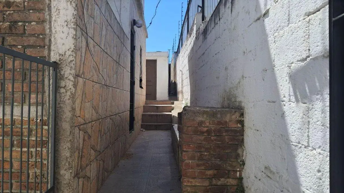 ALQUIULER CASA 2 DORMITORIOS LA TEJA 1