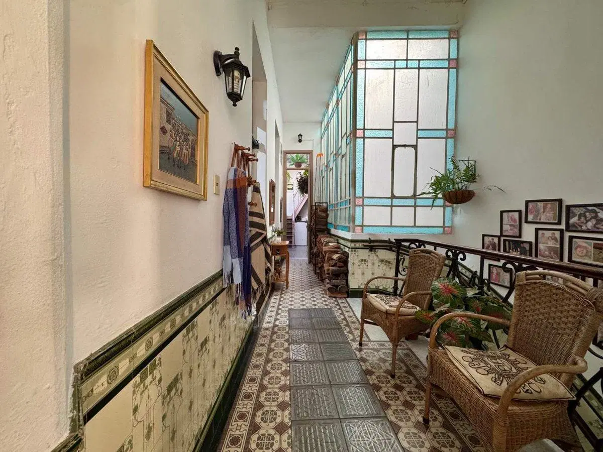 Venta casa de 4 dormitorios PH de altos en Cordón 2