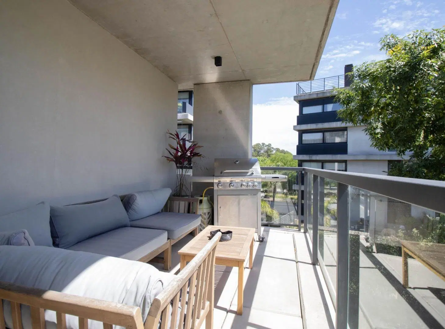 Venta apartamento tres dormitorios barrio parques 3