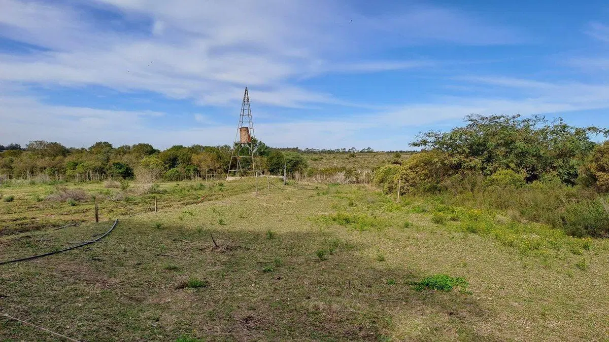 Vendo Campo 200 mts de frente ruta 1 4