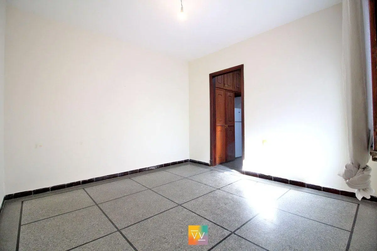 Venta Apartamento 1 Dorm con Renta, Cordon Sur 5