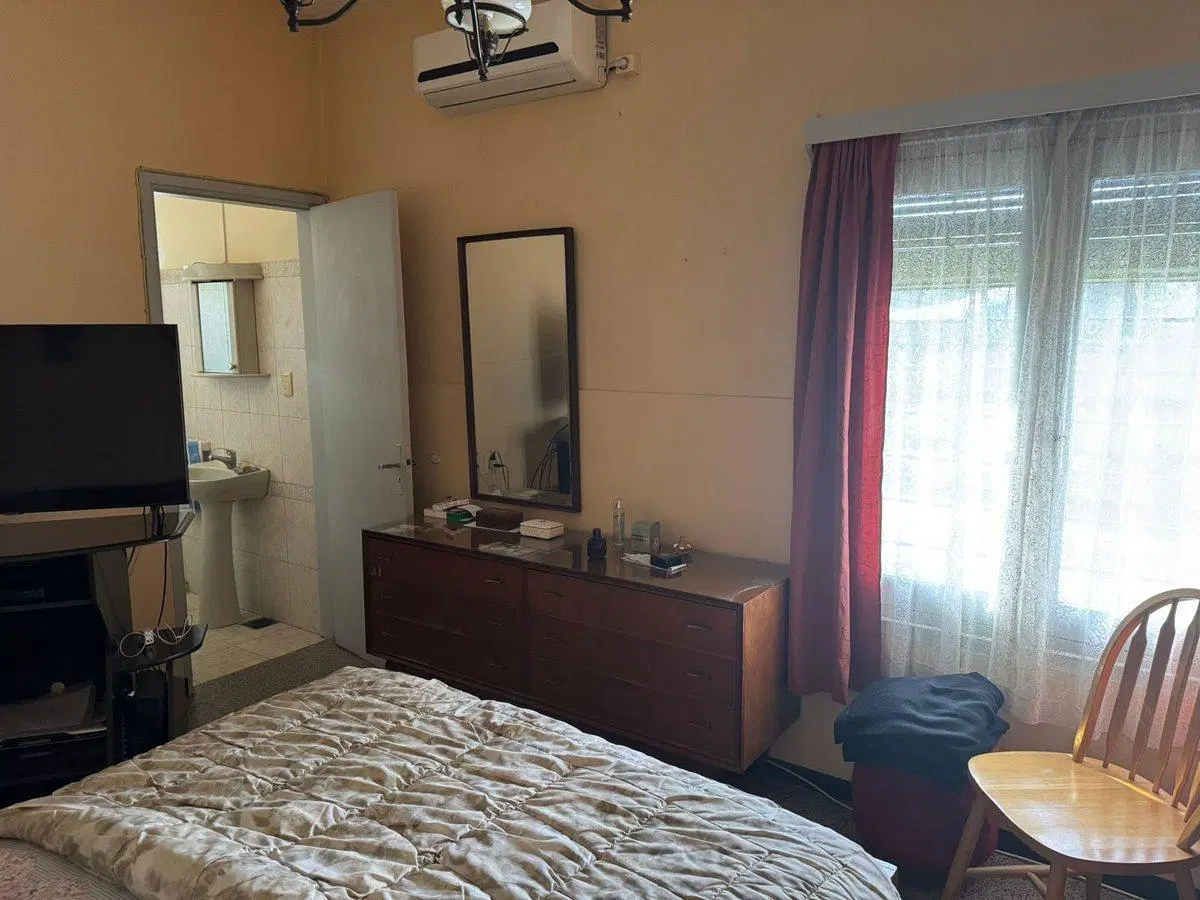 Venta de casa con comercio en Km 40 Empalme Olmos 4