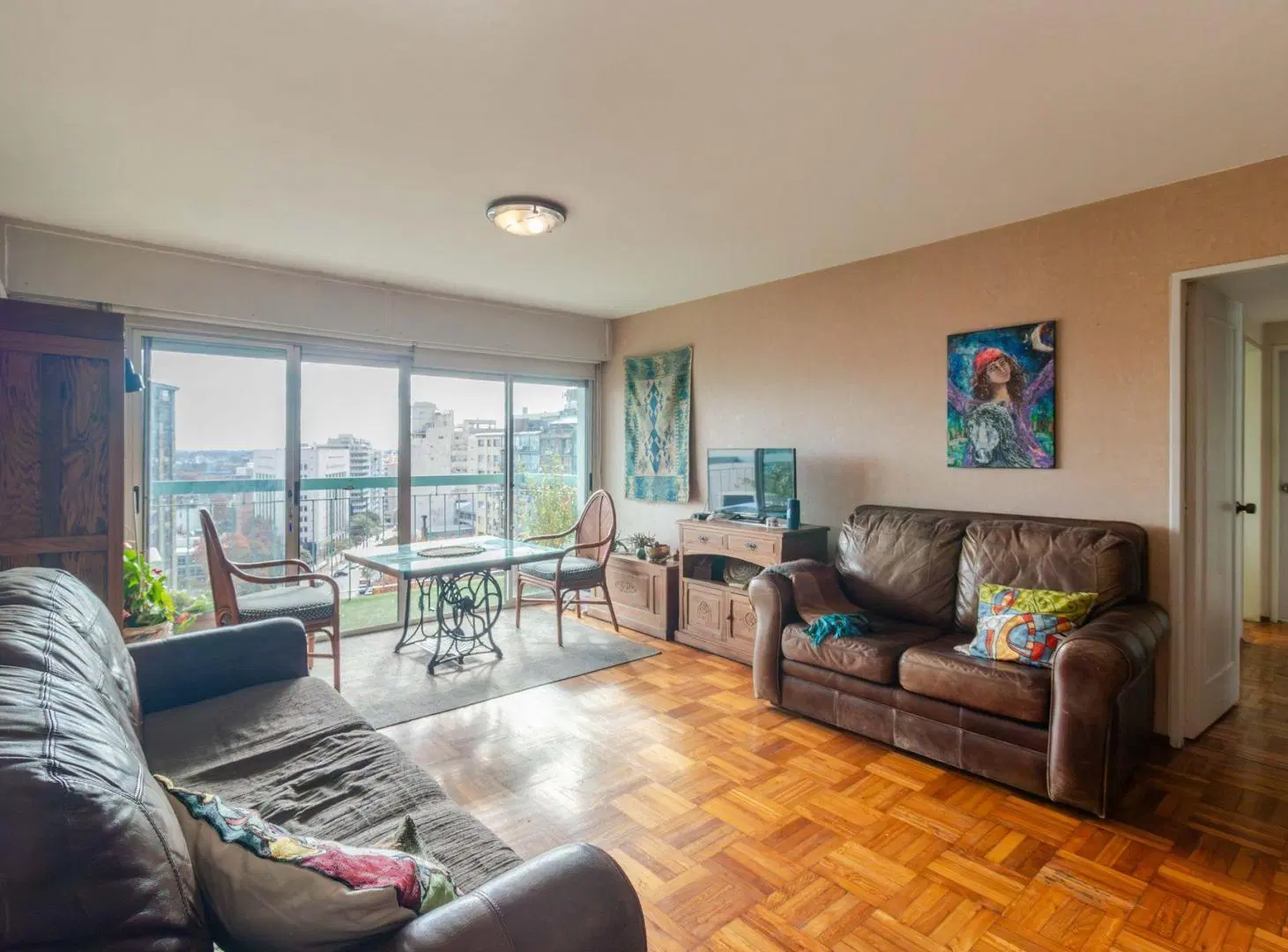 Venta apto 2 dorm + servicio en el Centro c/garaje 5