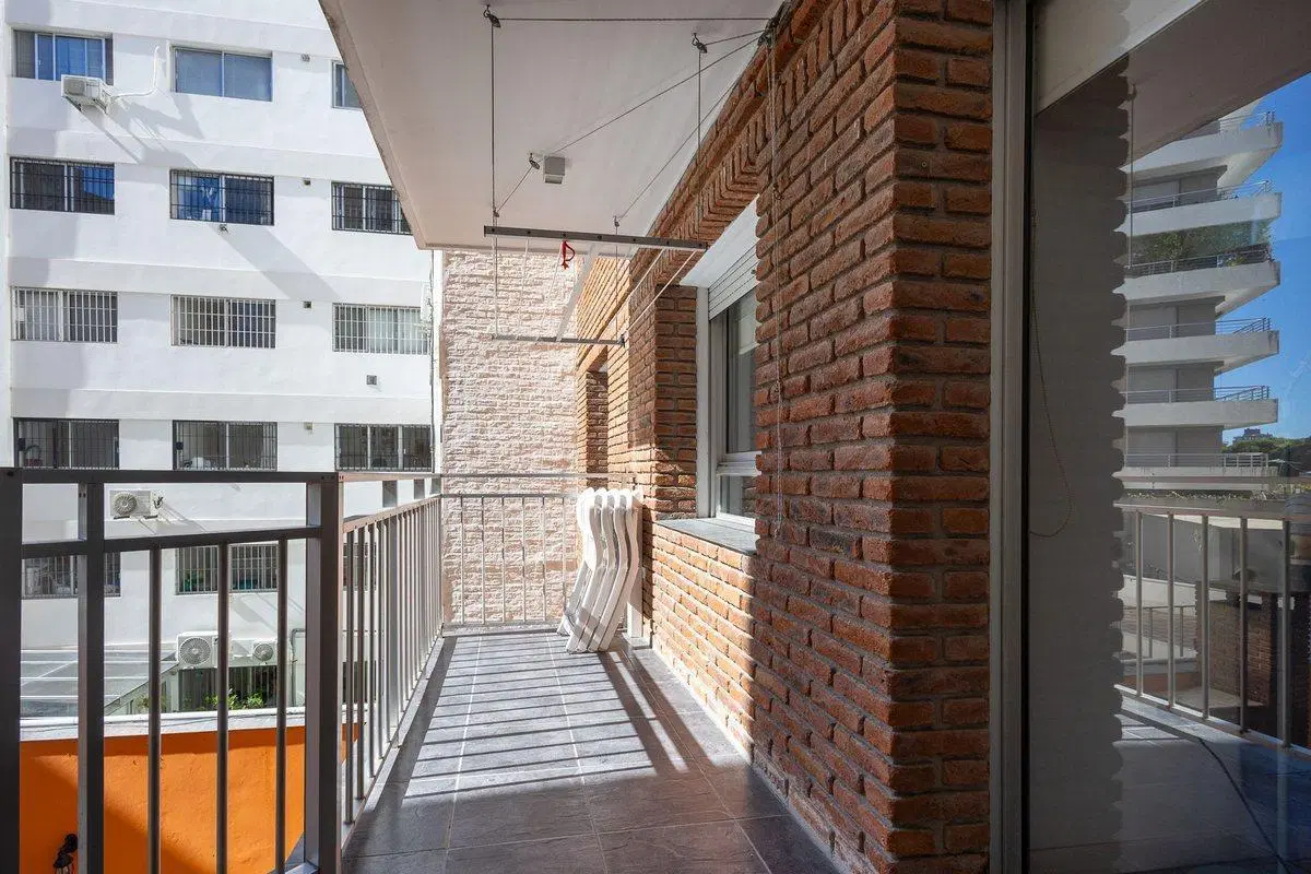 Venta apartamentos tres dormitorios punta carretas 4