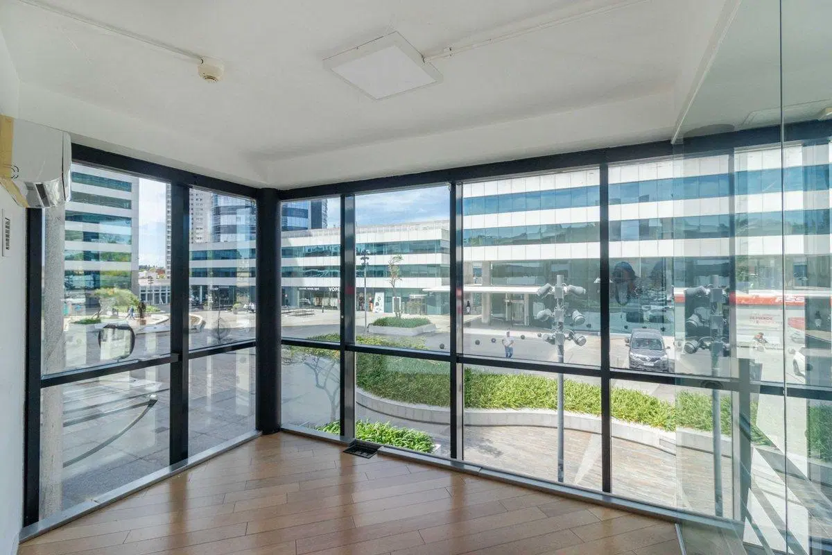 ALQUILER LOCAL COMERCIAL WTC 2