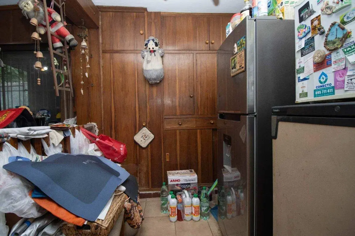 VENTA CASA 2 DORMITORIOS GARGE GALPON SOLYMAR SUR 3