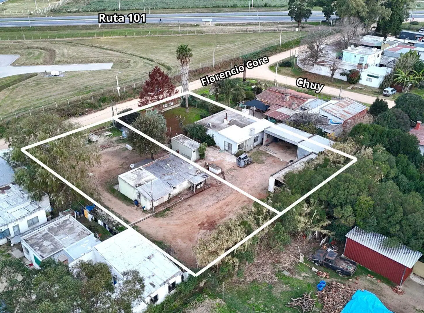 Vendo casa 2 Dormitorios y garaje  Barros Blancos 4