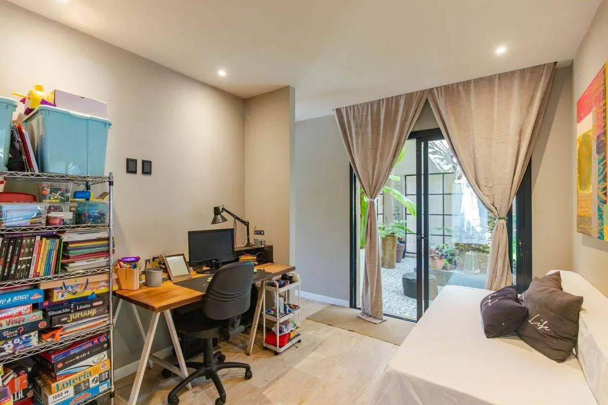 VENTA CASA 4 DORMITORIOS VIÑEDOS DE LA TAHONA 3