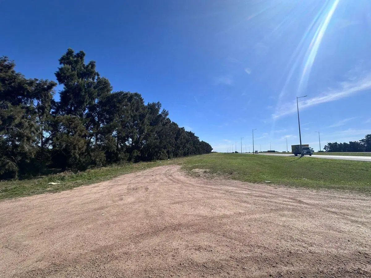 Venta campo en Ruta 1 Kilometro 16 2