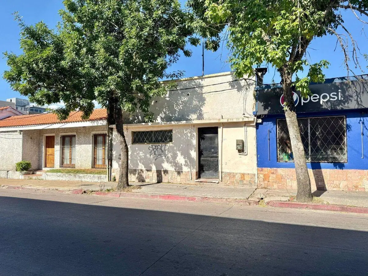 Alquiler local comercial Pando 5