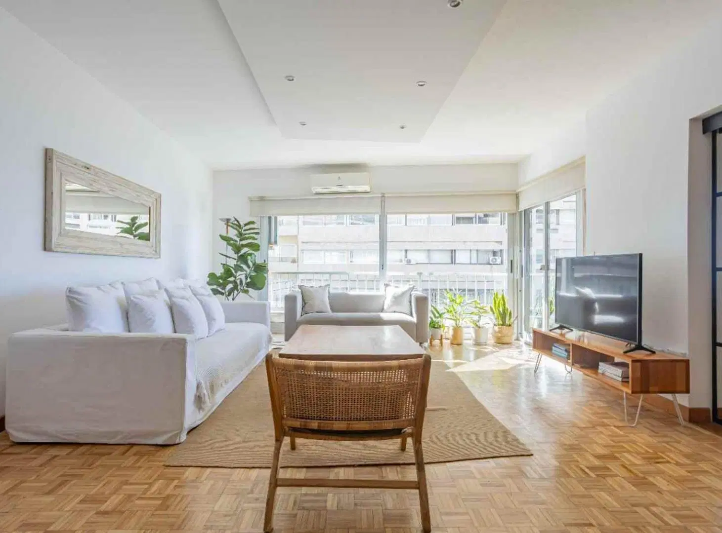 Venta apartamento 4 dormitorios 1 gge Pocitos 3