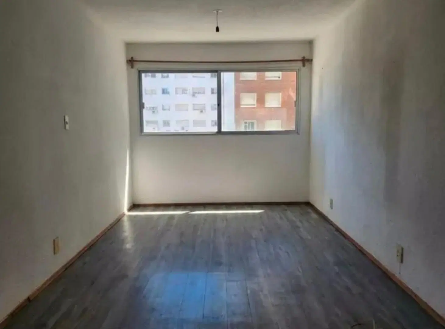 Venta de monoambiente en Cordón con renta 2