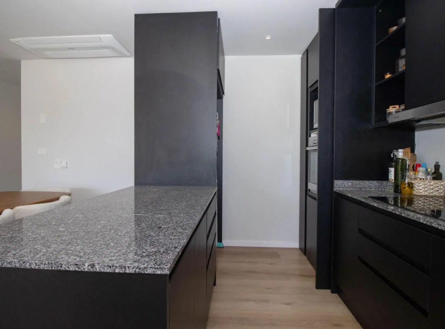Venta apartamento tres dormitorios barrio parques 3