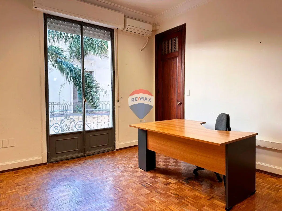 ALQUILER OFICINAS CIUDAD VIEJA PISO COMPLETO 2