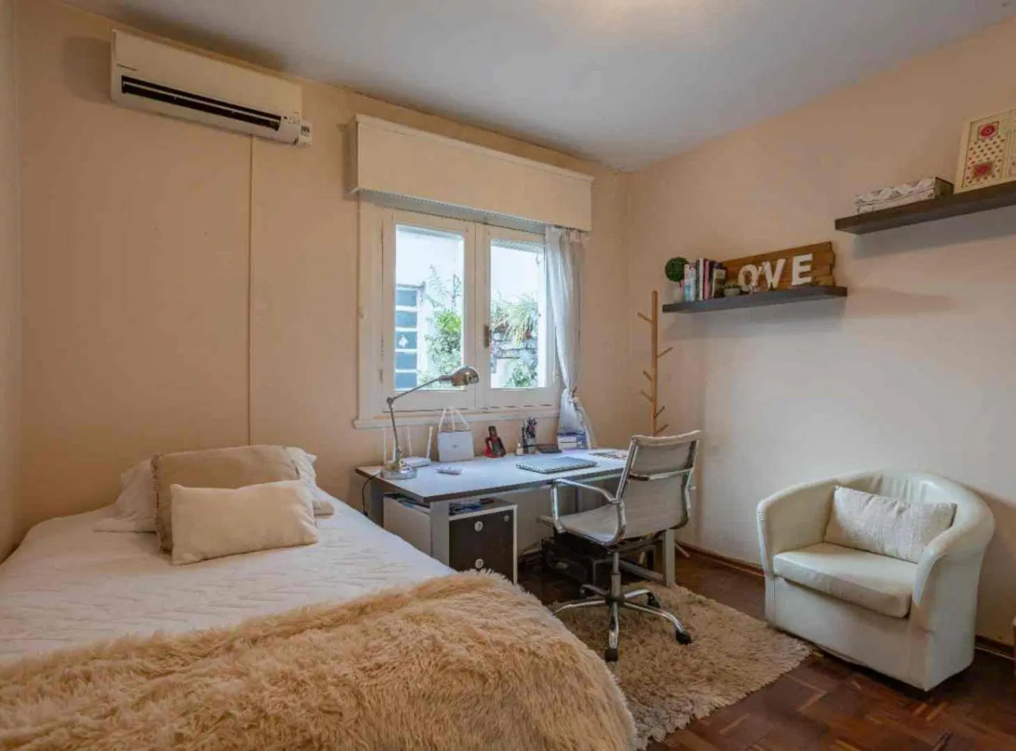 Venta Casa PH 3 dorm garaje y patio en Malvin Sur 8