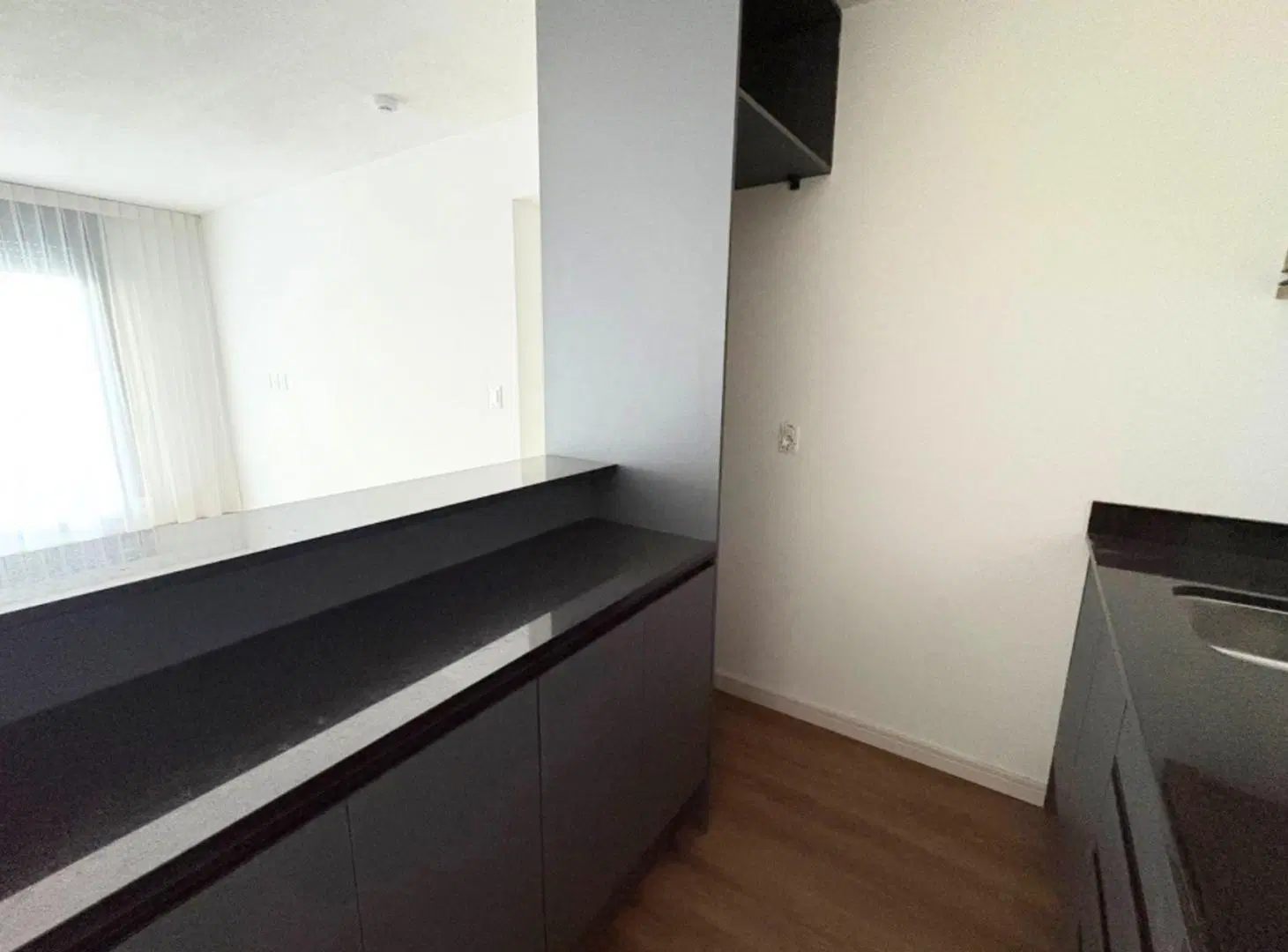 Alquila apartamento un dormitorio y cochera cordon 3