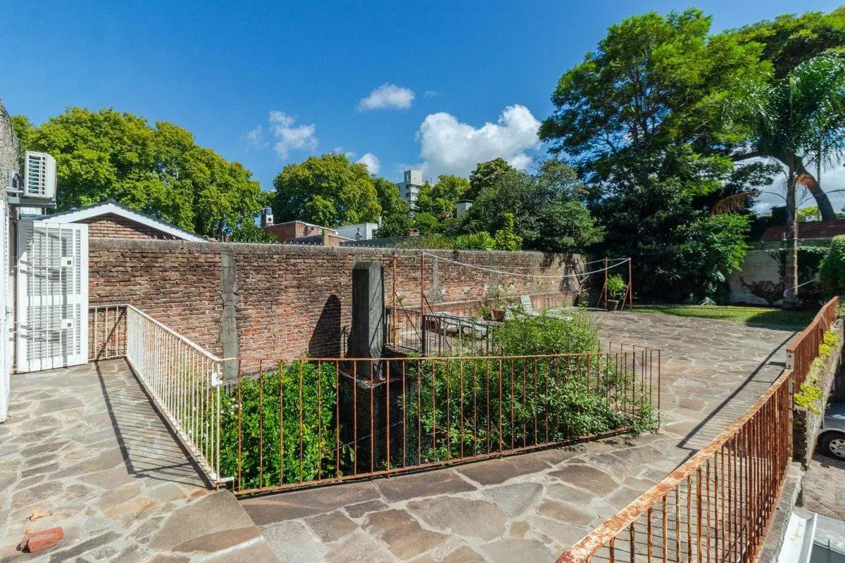 Venta Casa 2 dorm+escritorio c/garaje en Pta Gorda 2
