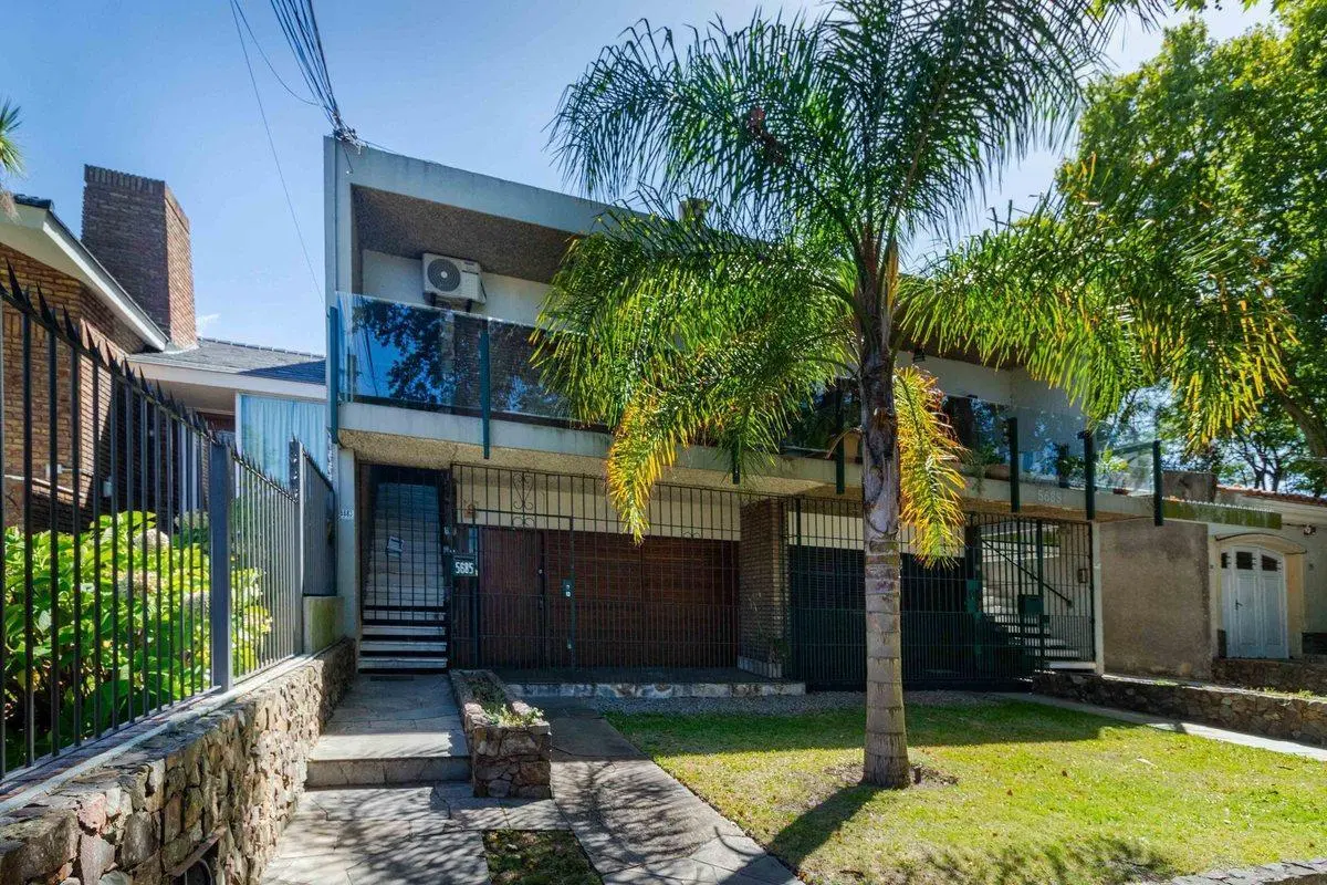 Venta Casa 2 dorm+escritorio c/garaje en Pta Gorda 5