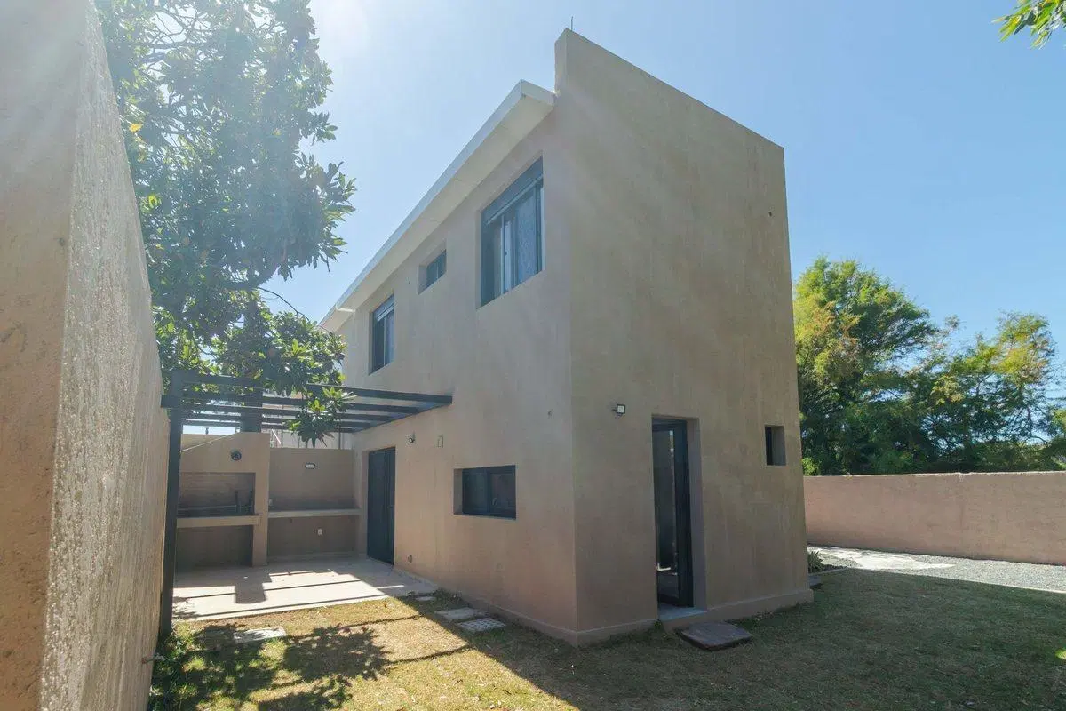 Venta Casa 3 dormitorios Shangrila 5