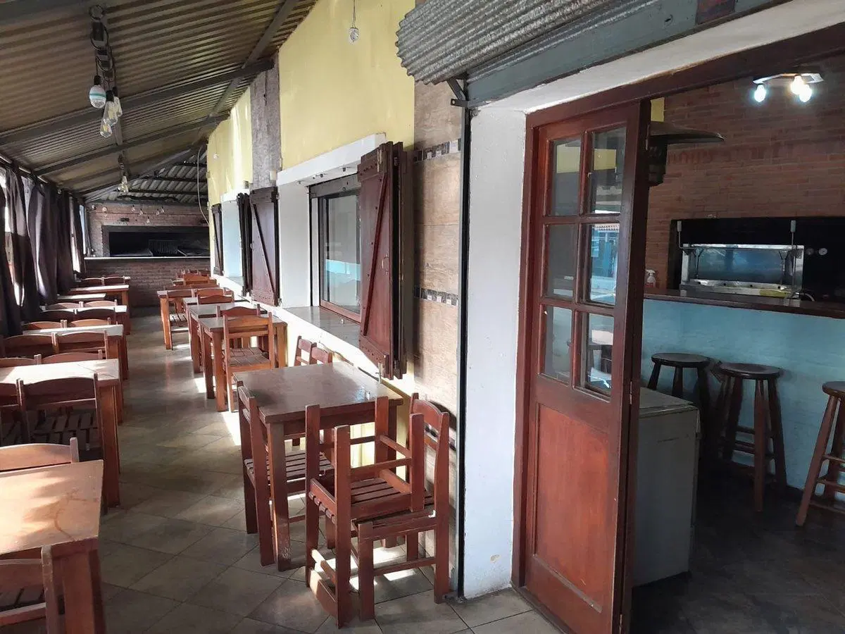 Vendo financio permuto Local comercio  Pando 5