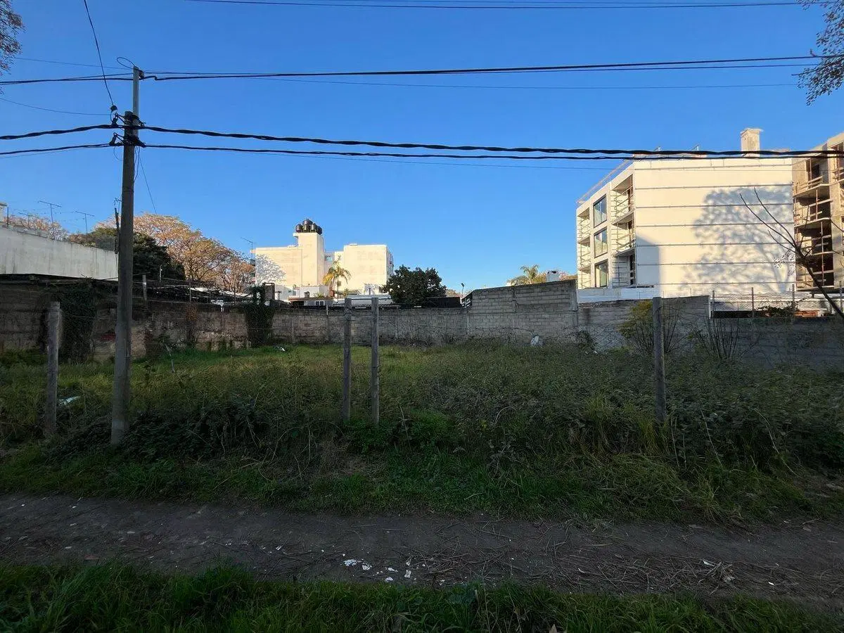 Venta Terreno 30m de Frente Buceo Costero 4