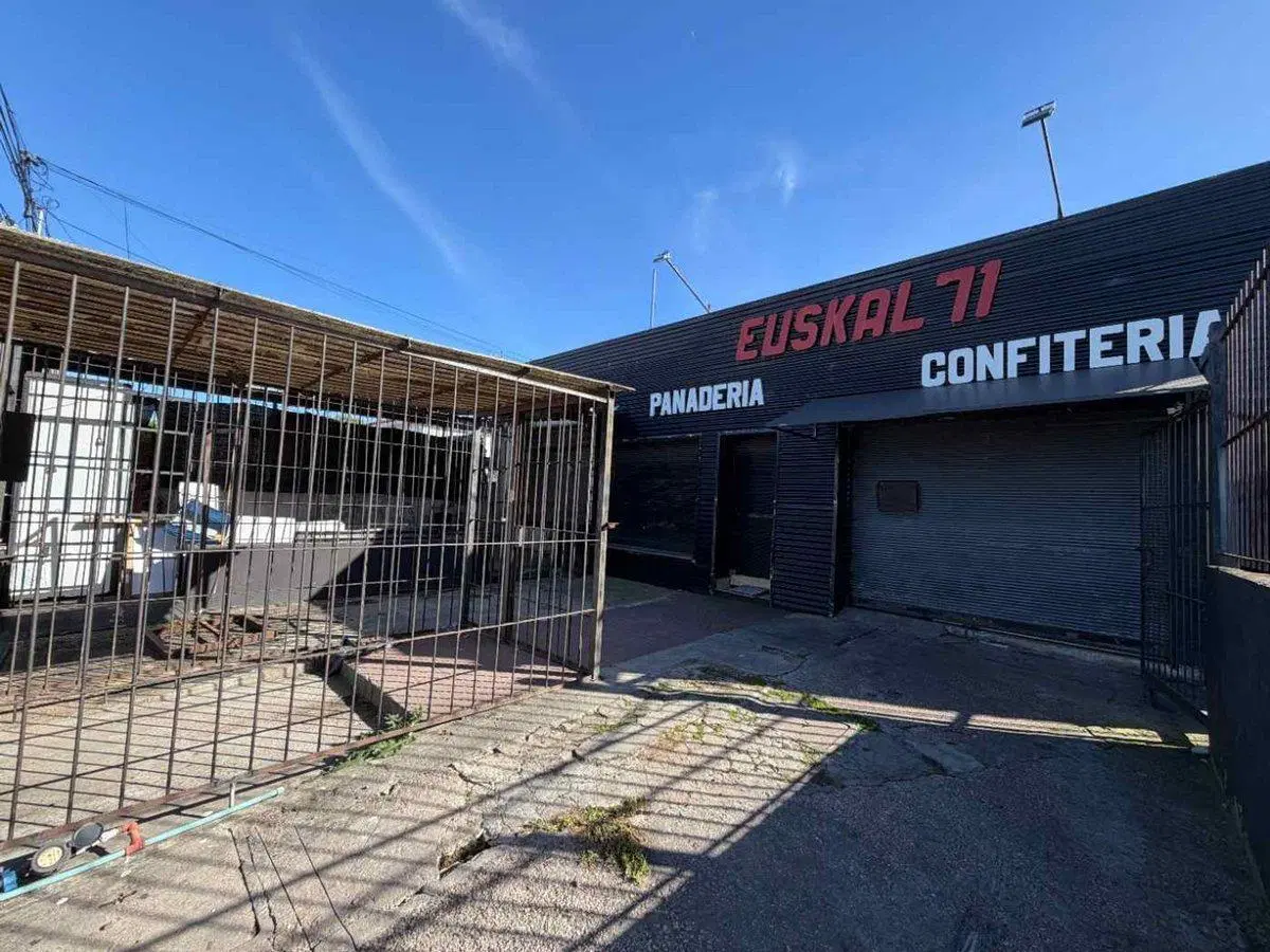Alquilo Supermercado Panadería Deposito Malvin Nor 2