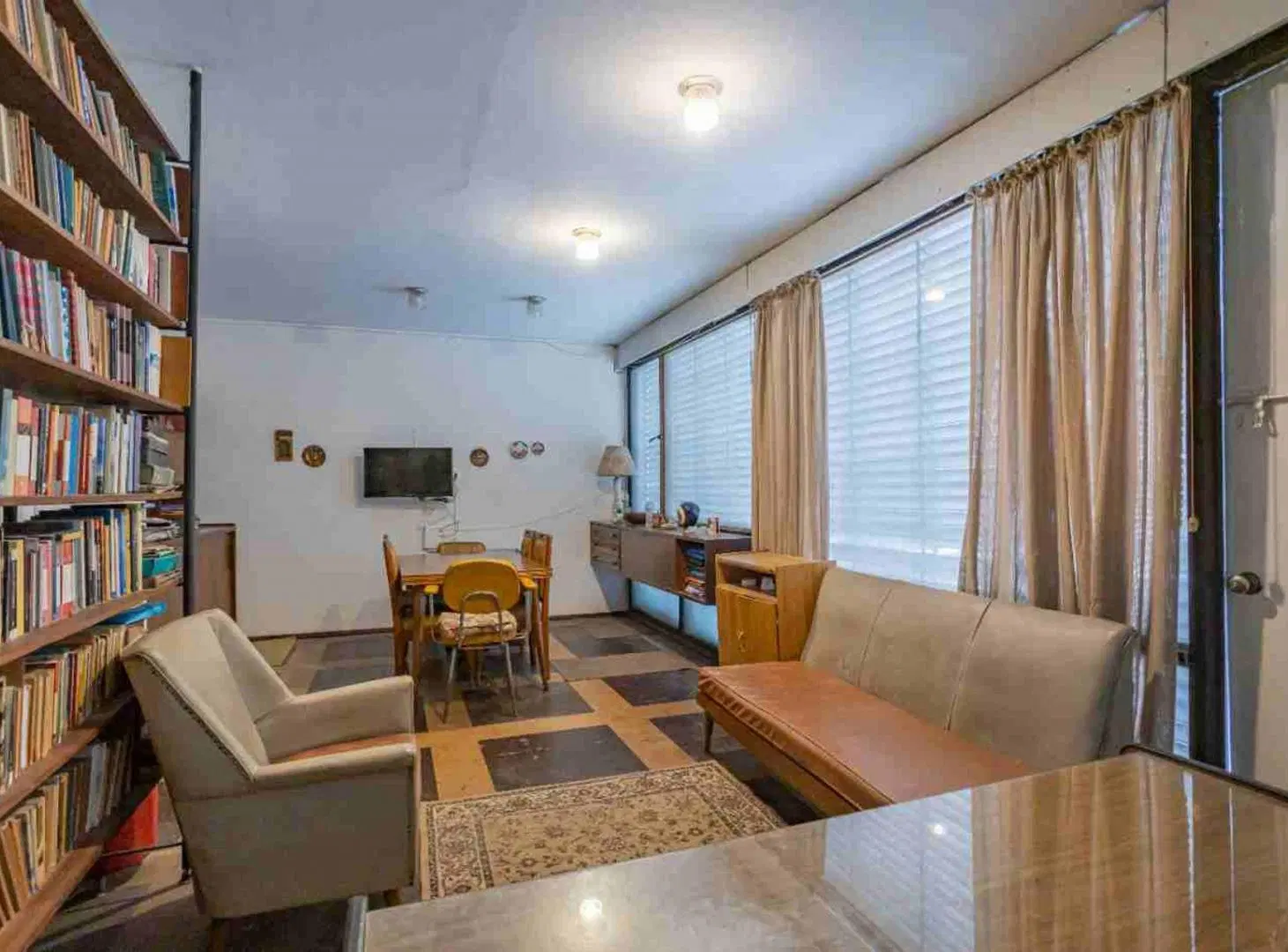 Venta PU Casa y Apto en Pocitos con garaje y fondo 3