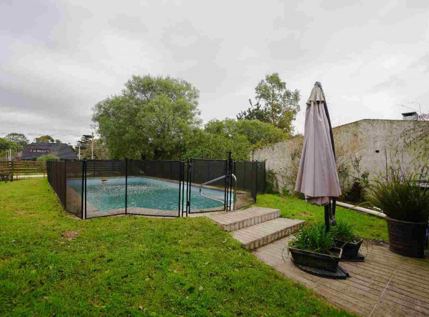 Foto de Vendo casa dos padrones PinePark Pinamar Salinas, imagen 5