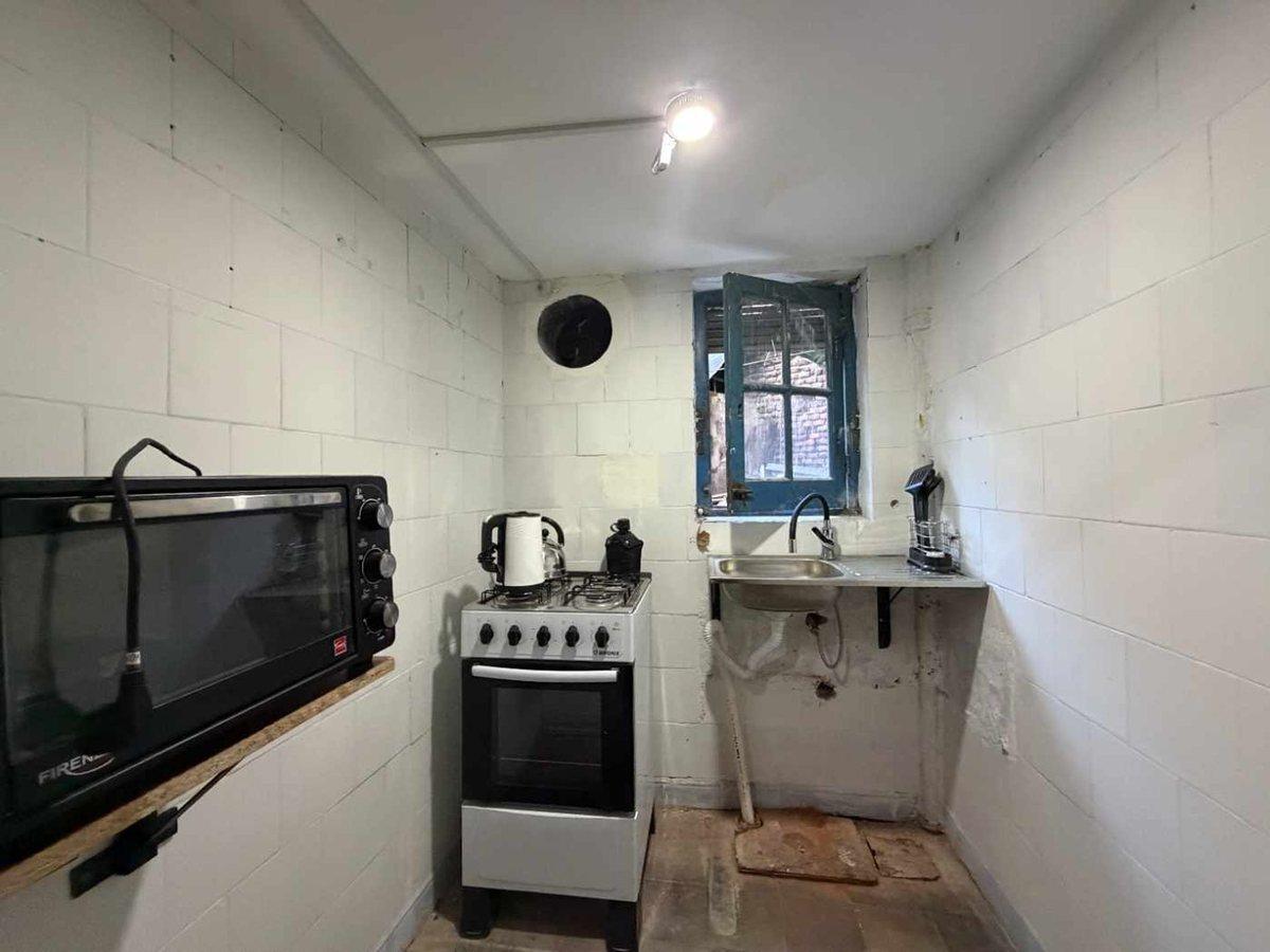 Foto de Vendo casa 6 dormitorios 2 baños inversión Reducto, imagen 3