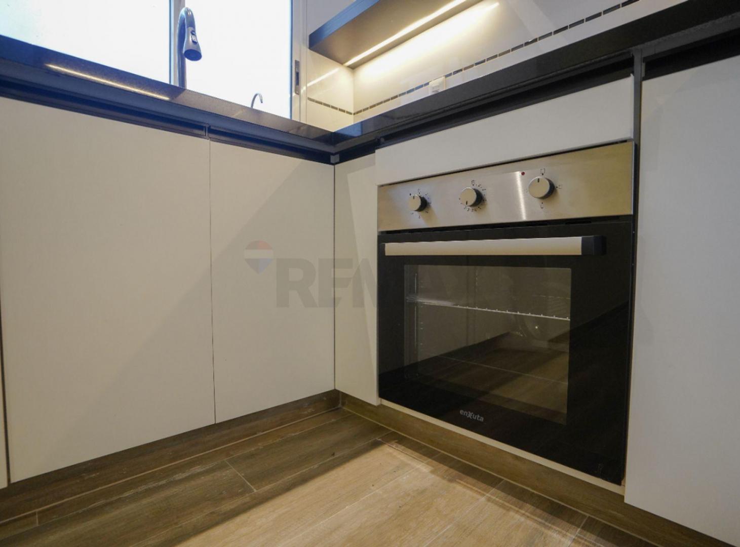 Foto de Vendo apartamento 2 dormitorios Centro Montevideo, imagen 2