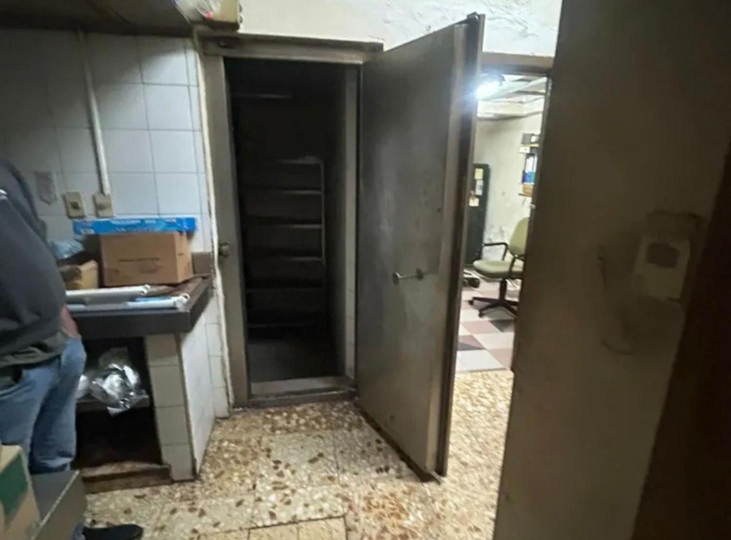 Foto de VENTA AMPLIO LOCAL COMERCIAL PASO MOLINO, imagen 4