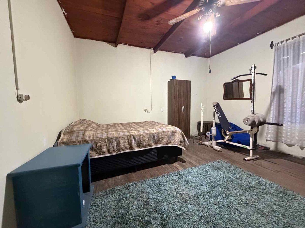 Foto de Vendo casa 6 dormitorios 2 baños inversión Reducto, imagen 5