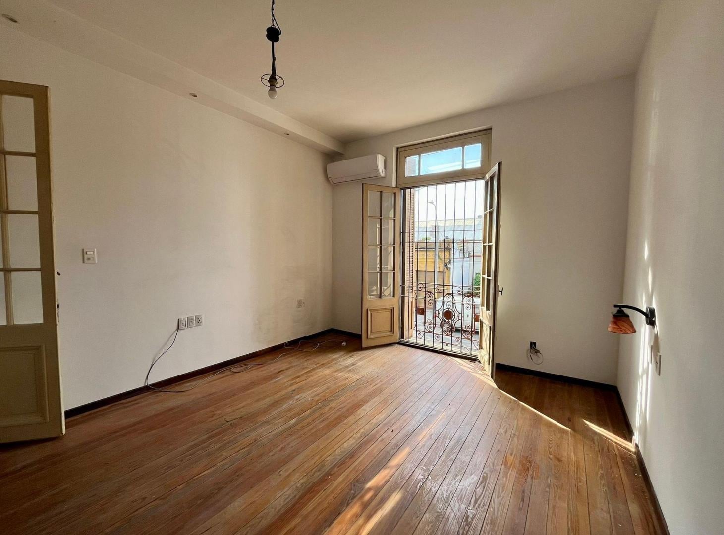 Foto de Venta Apto 3 dormitorios, 2 garajes y azotea excl., imagen 3