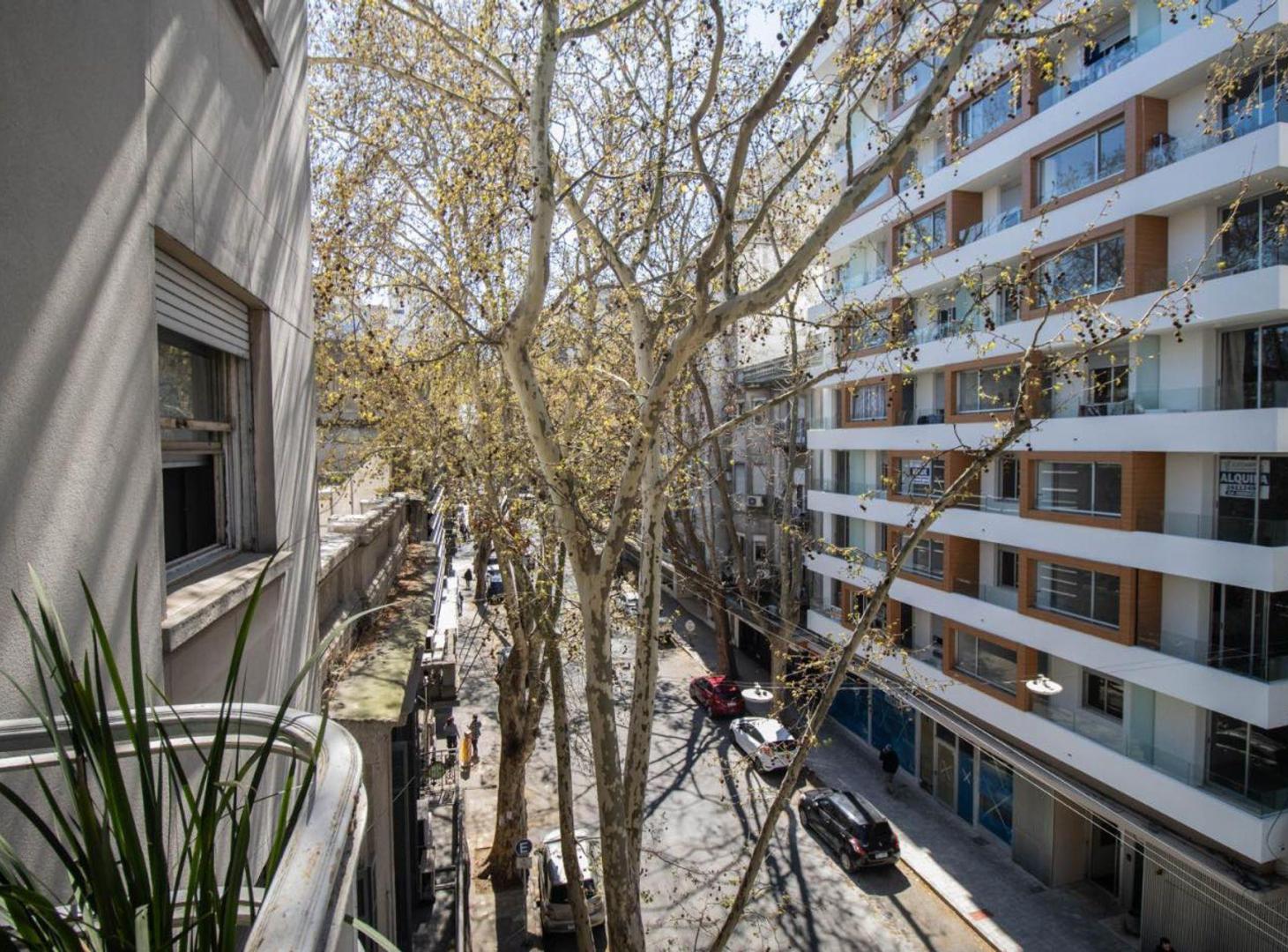 Foto de Venta apartamento 3 dormitorios y servicio Centro, imagen 3