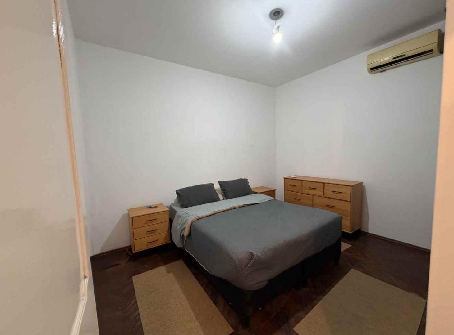 Foto de Vendo Apartamento 2 dormitorios patio Ciudad Vieja, imagen 2