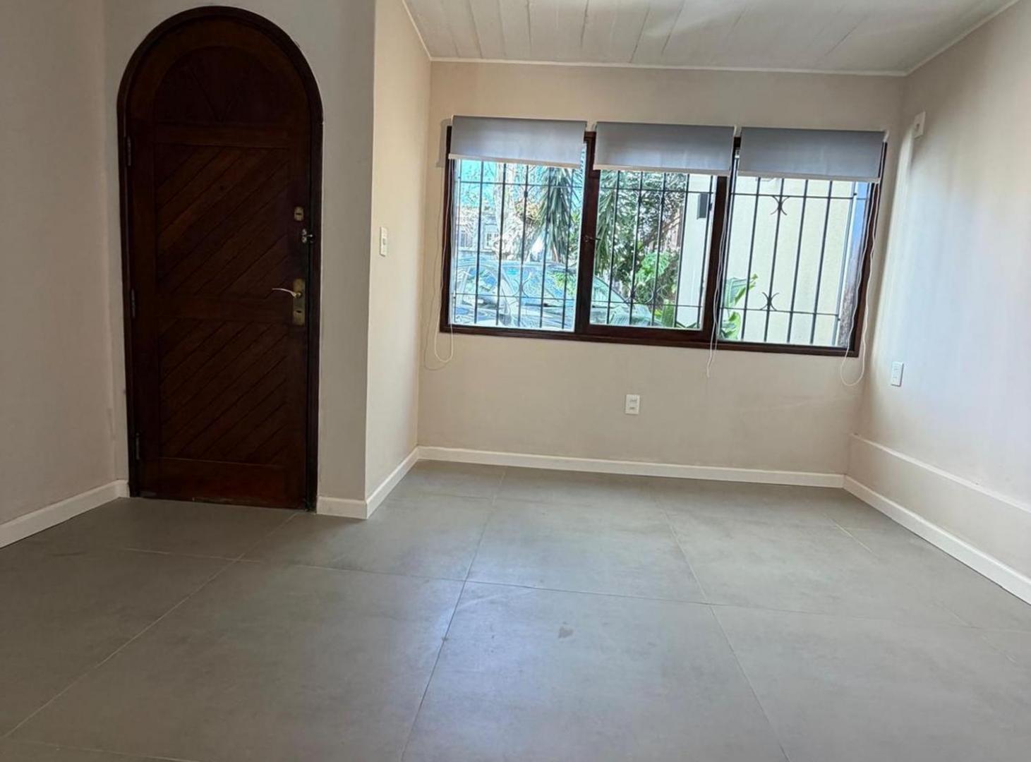Foto de Venta de casa de 2 plantas Pocitos 5 dormitorios, imagen 2