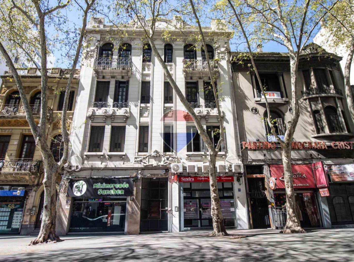 Foto de VENTA APARTAMENTO 6 AMBIENTES CENTRO, imagen 1