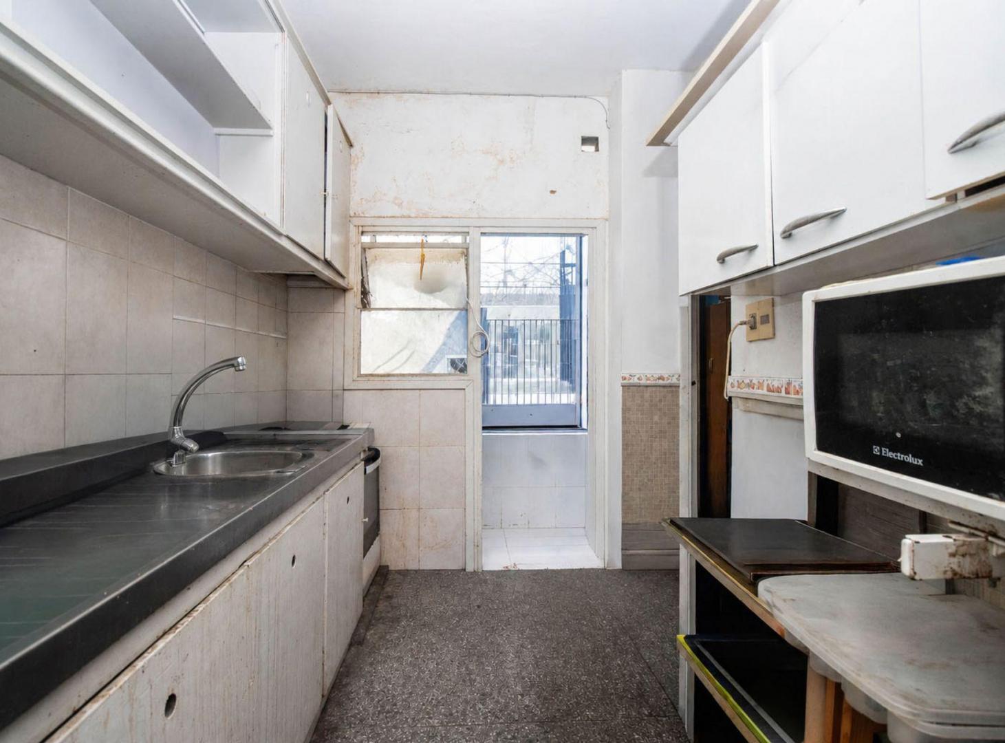 Foto de Venta apto 2 dormitorios + servicio en Pocitos, imagen 3