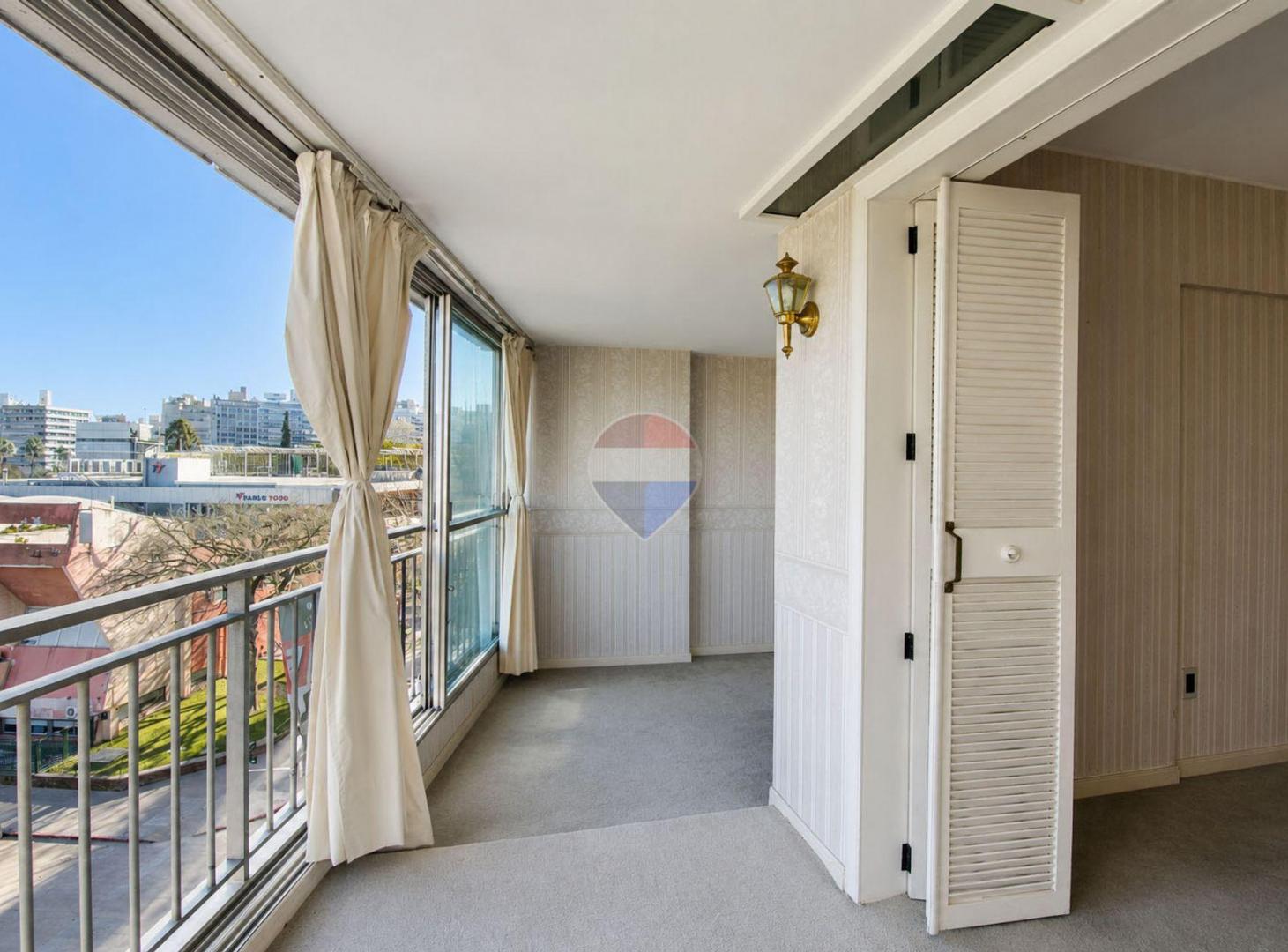 Foto de VENTA APARTAMENTO 3 DORMITORIOS VILLA VIARRITZ, imagen 3