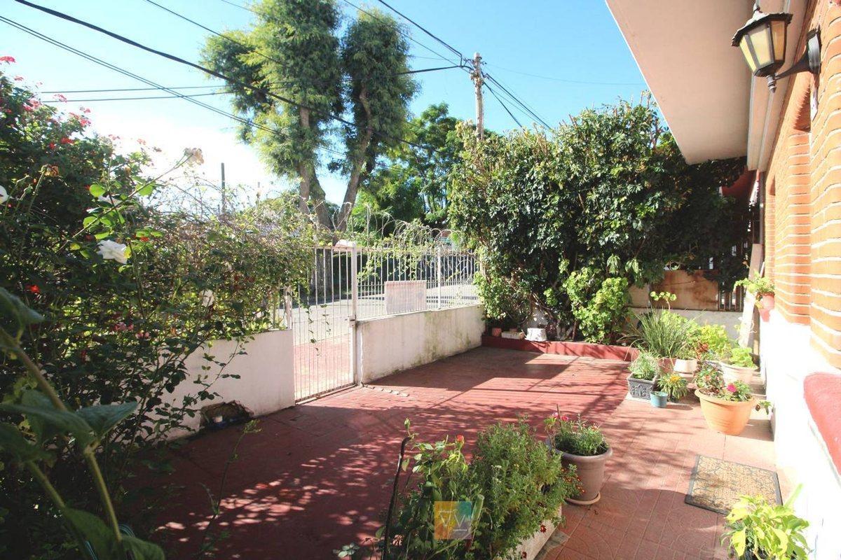 Foto de Venta Casa 5 Dormitorios y Monoamb, Villa Española, imagen 1