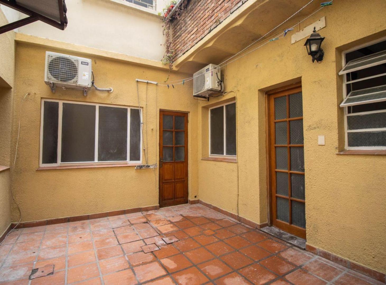 Foto de VENTA APTO 2 DORMITORIOS CON PATIO EN CIUDAD VIEJA, imagen 4