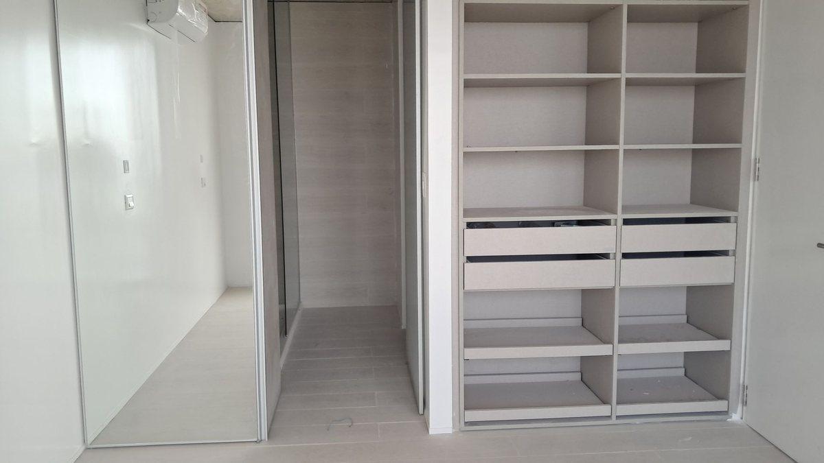 Foto de VENTA APARTAMENTO A ESTRENAR 1 DORMITORIO BUCEO, imagen 2