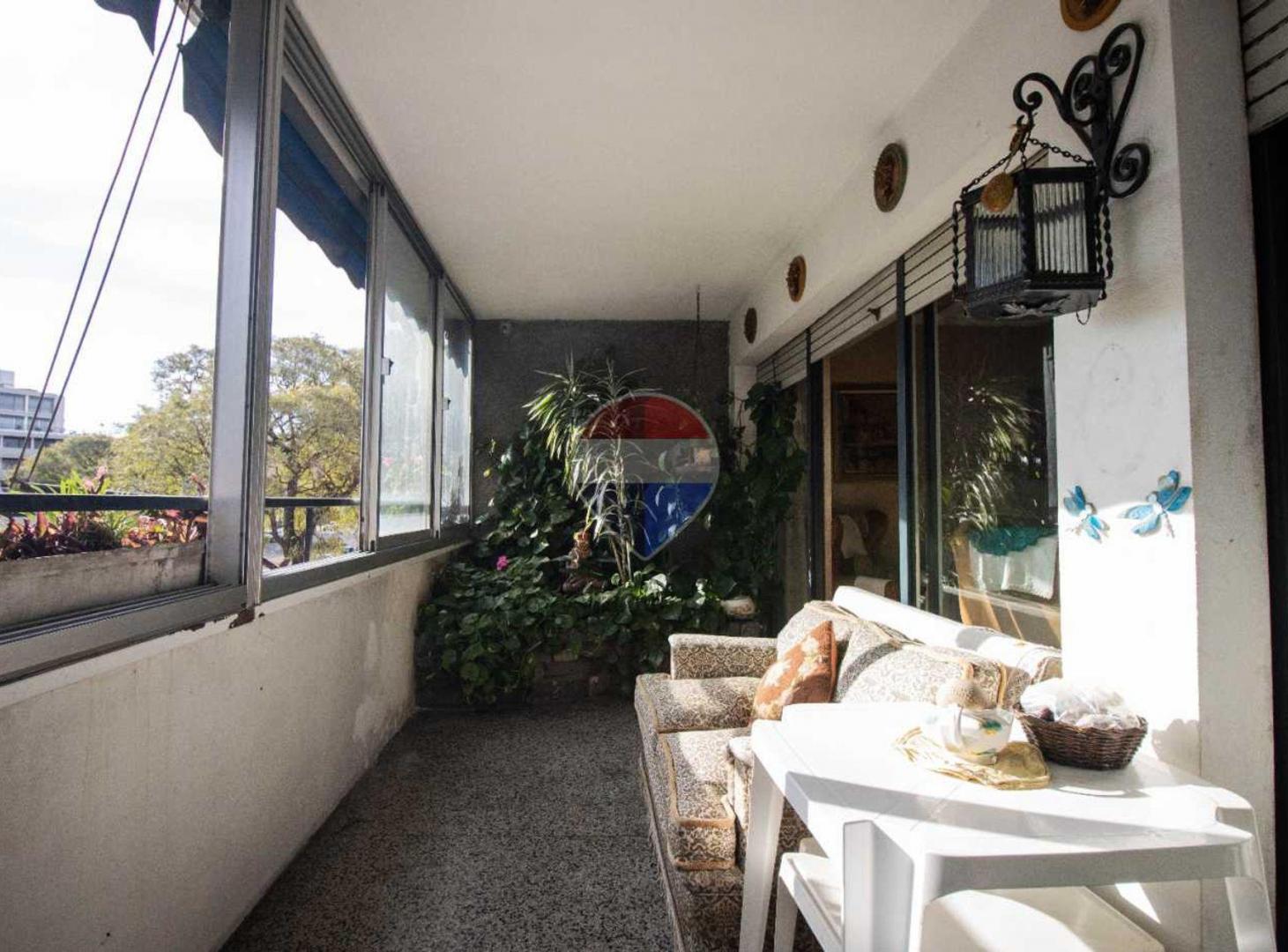 Foto de VENTA APARTAMENTO 2 DORMITORIOS Y SERV PARQUE RODÓ, imagen 2