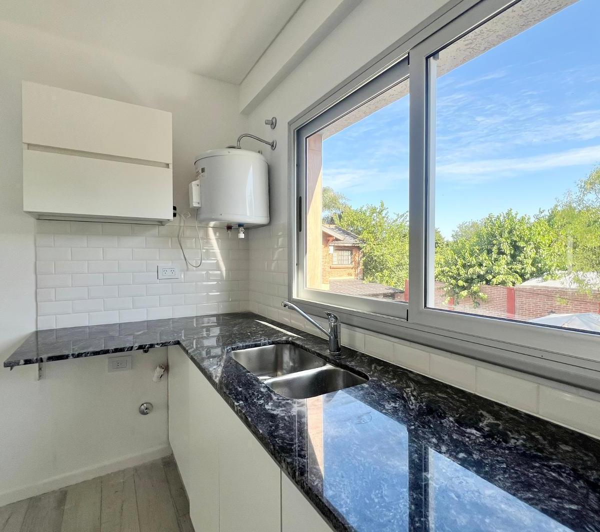 Departamento en Venta Castelar a Estrenar 3 Ambientes en Condominio Cerrado. 3