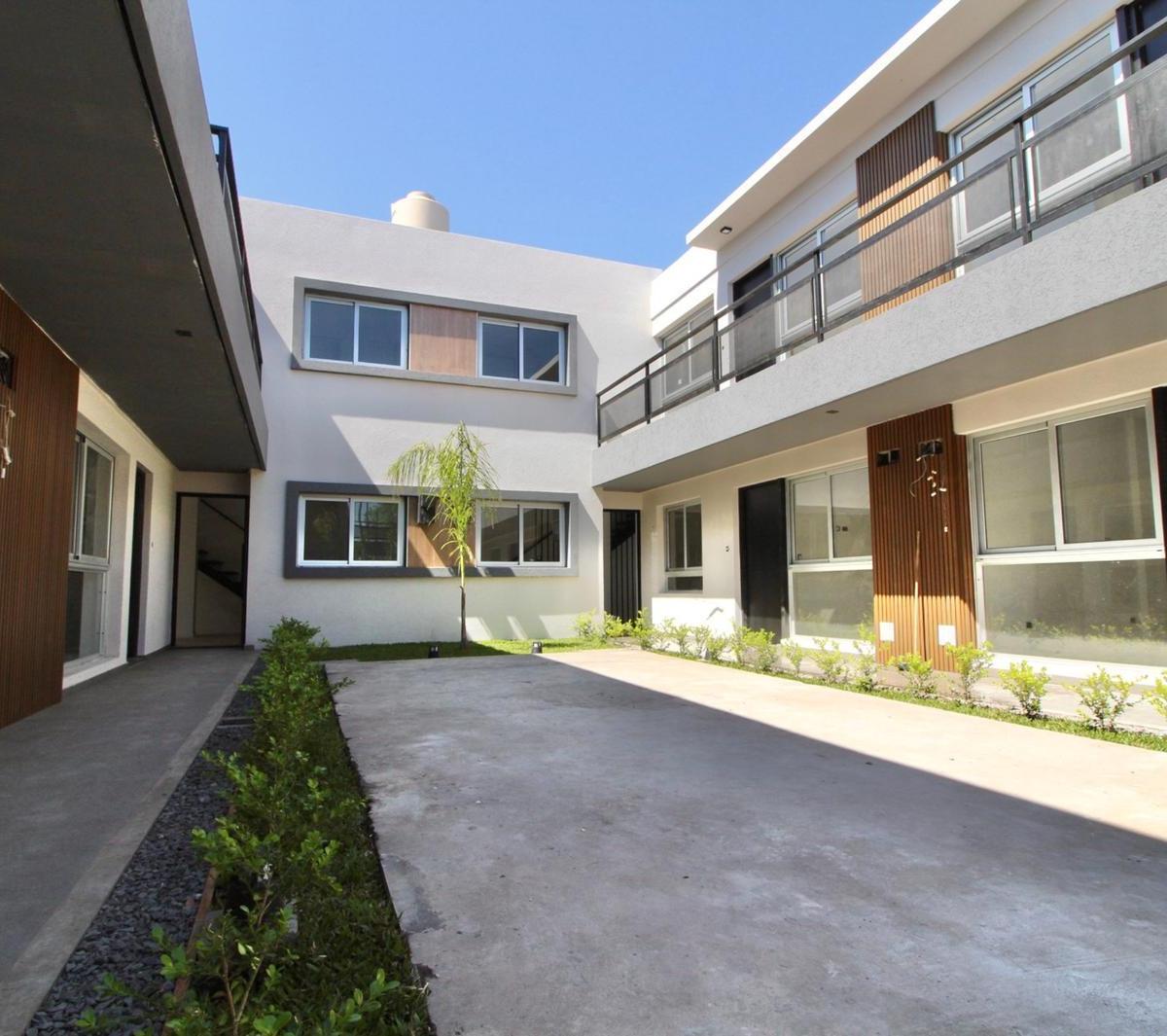 Departamento en Venta Castelar a Estrenar 3 Ambientes en Condominio Cerrado. 2