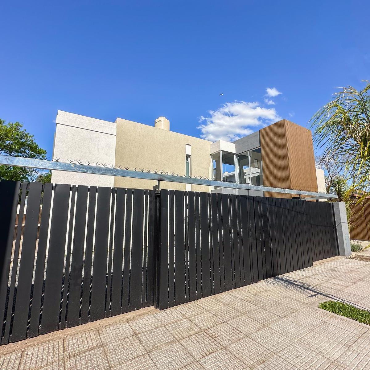 Departamento en Venta Castelar a Estrenar 3 Ambientes en Condominio Cerrado. 4