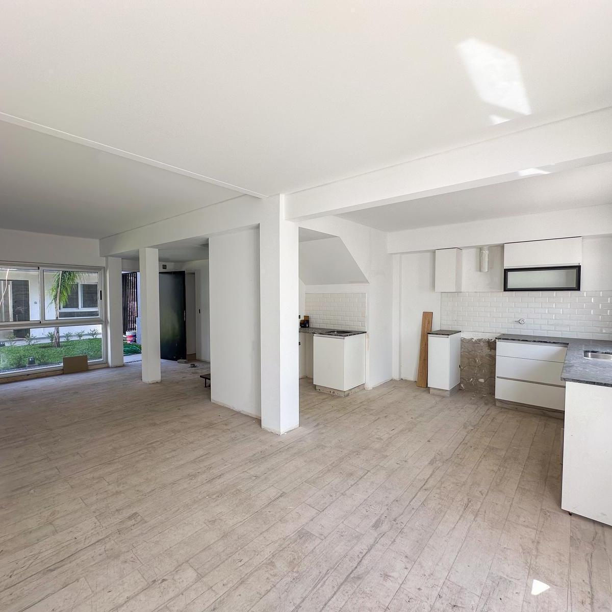 Duplex en Venta 4 Ambientes en Castelar - a Estrenar 1