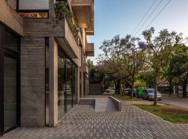 Departamento en alquiler 4 ambientes Ituzaingó 1